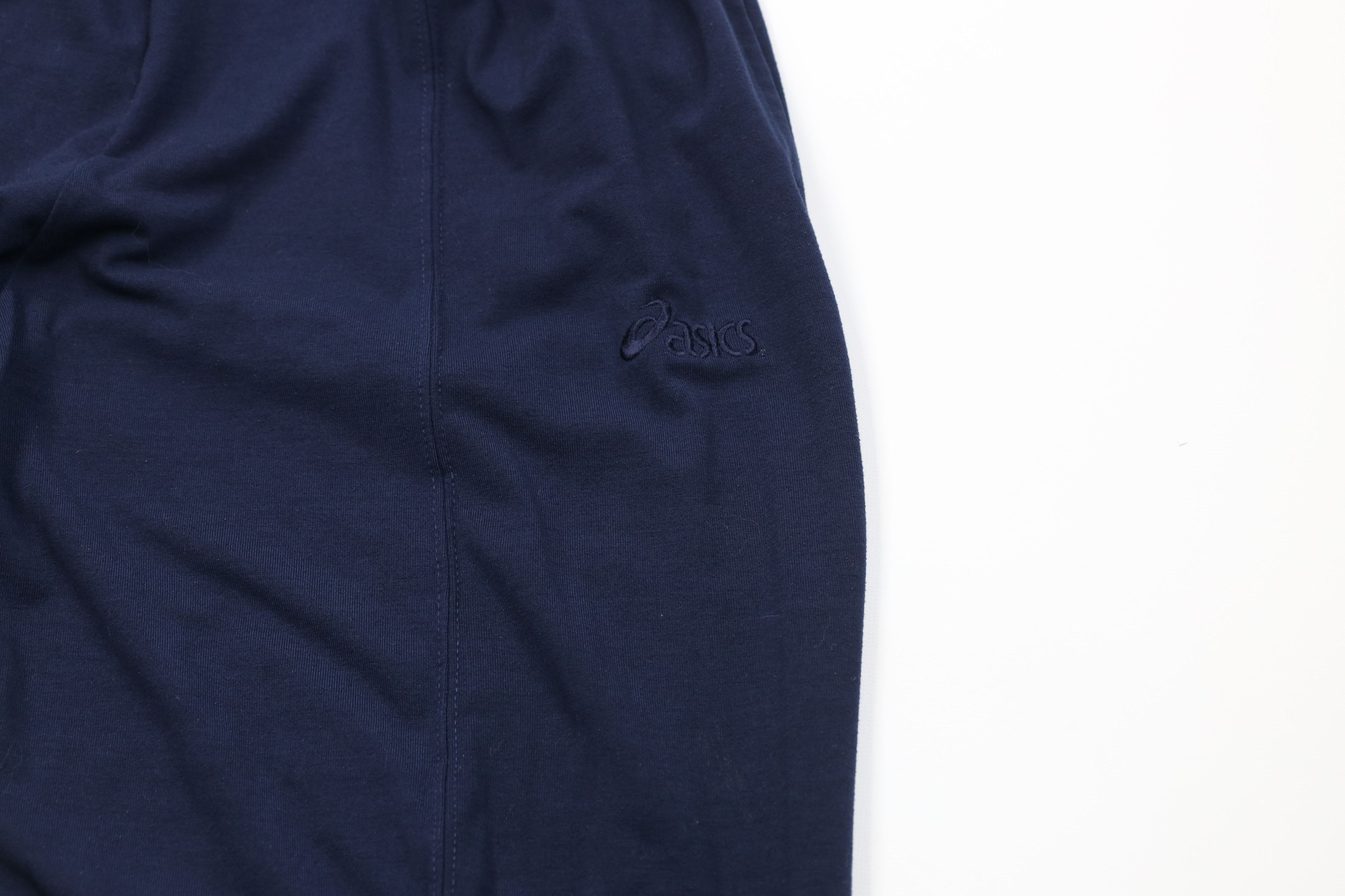 Asics Vintage 90s Asics Faded Spell Joggers Pants Navy Blue USA Size US 36 / EU 52 - 6 Thumbnail