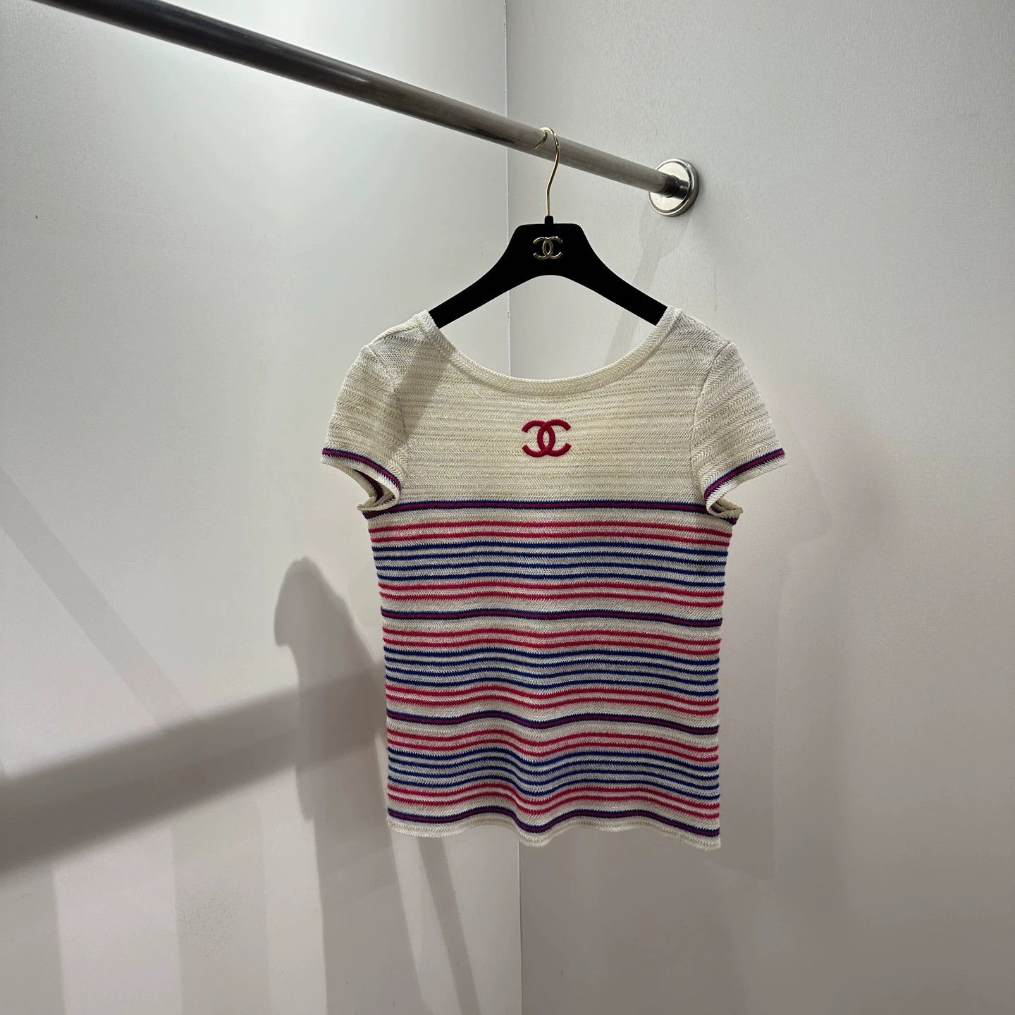 Chanel Chanel Resort striped logo gold linen knit tee 34 Size XS / US 0-2 / IT 36-38 - 1 Thumbnail