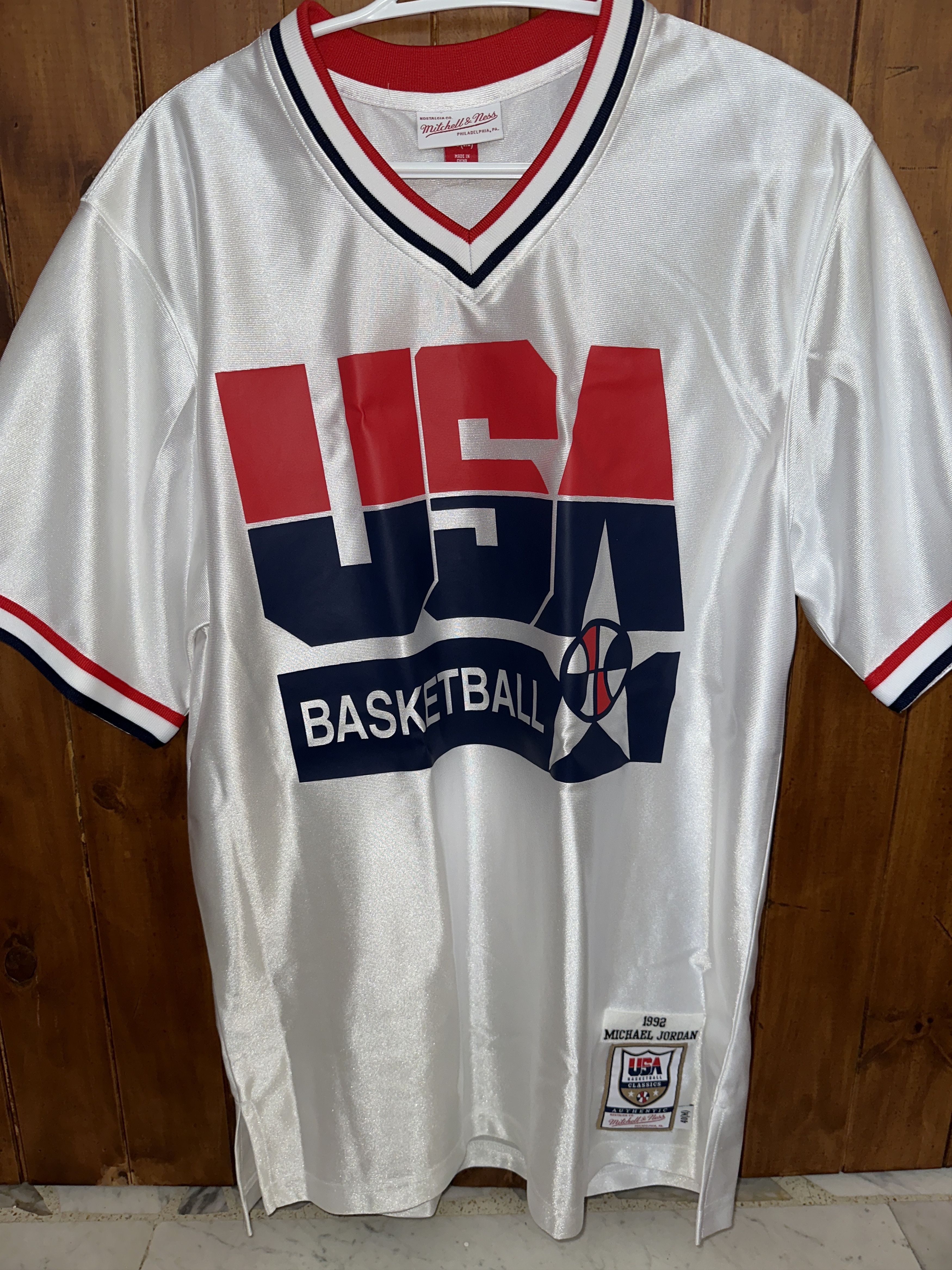 Mitchell & Ness Mitchell and Ness Michael Jordan 1992 authentic Size US M / EU 48-50 / 2 - 1 Thumbnail