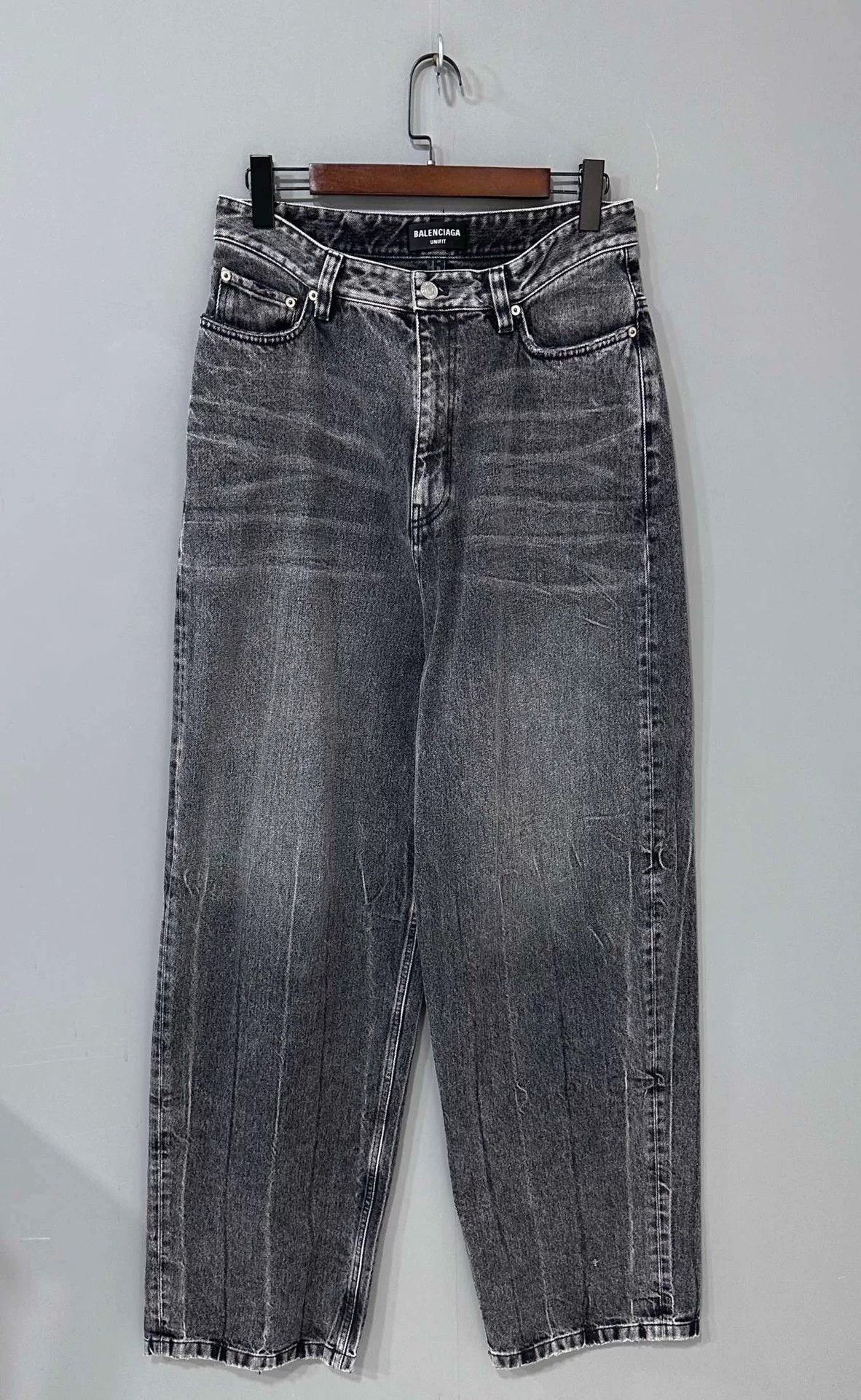Balenciaga Balenciaga FW22 Washed Straight Jeans Size US 29 - 1 Thumbnail