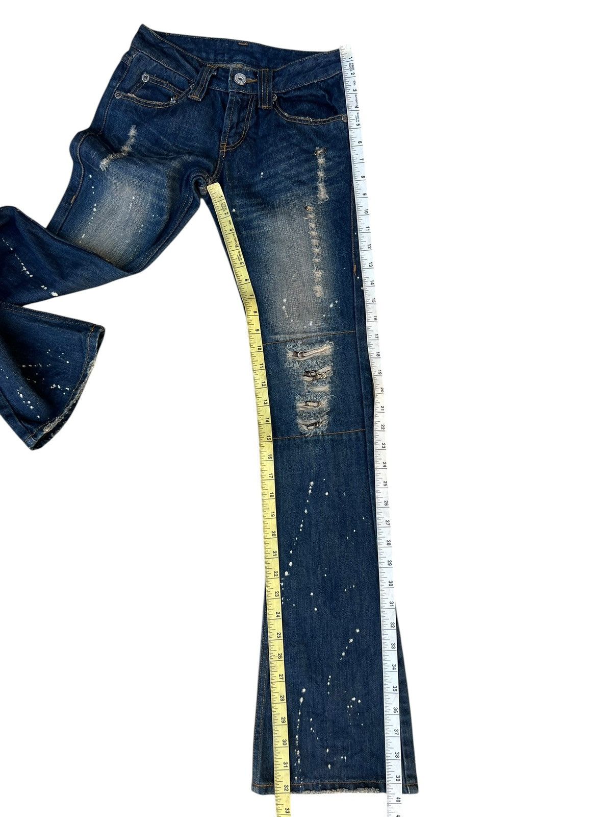 If Six Was Nine × Japanese Brand × Le Grande Bleu (L.G.B.) Material Girl Japan Distressed Denim Super Flare Jeans Size 26" / US 2 / IT 38 - 6 Thumbnail