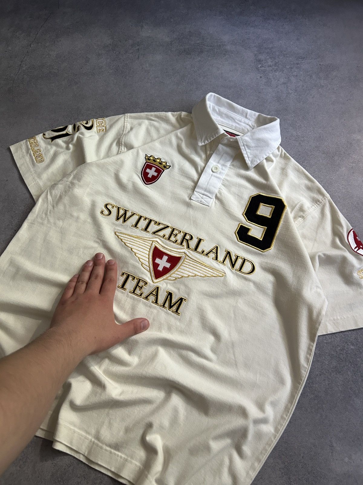 K-Swiss Vintage Swiss Bull Switzerland big logo team jersey mens Size US M / EU 48-50 / 2 - 2 Thumbnail