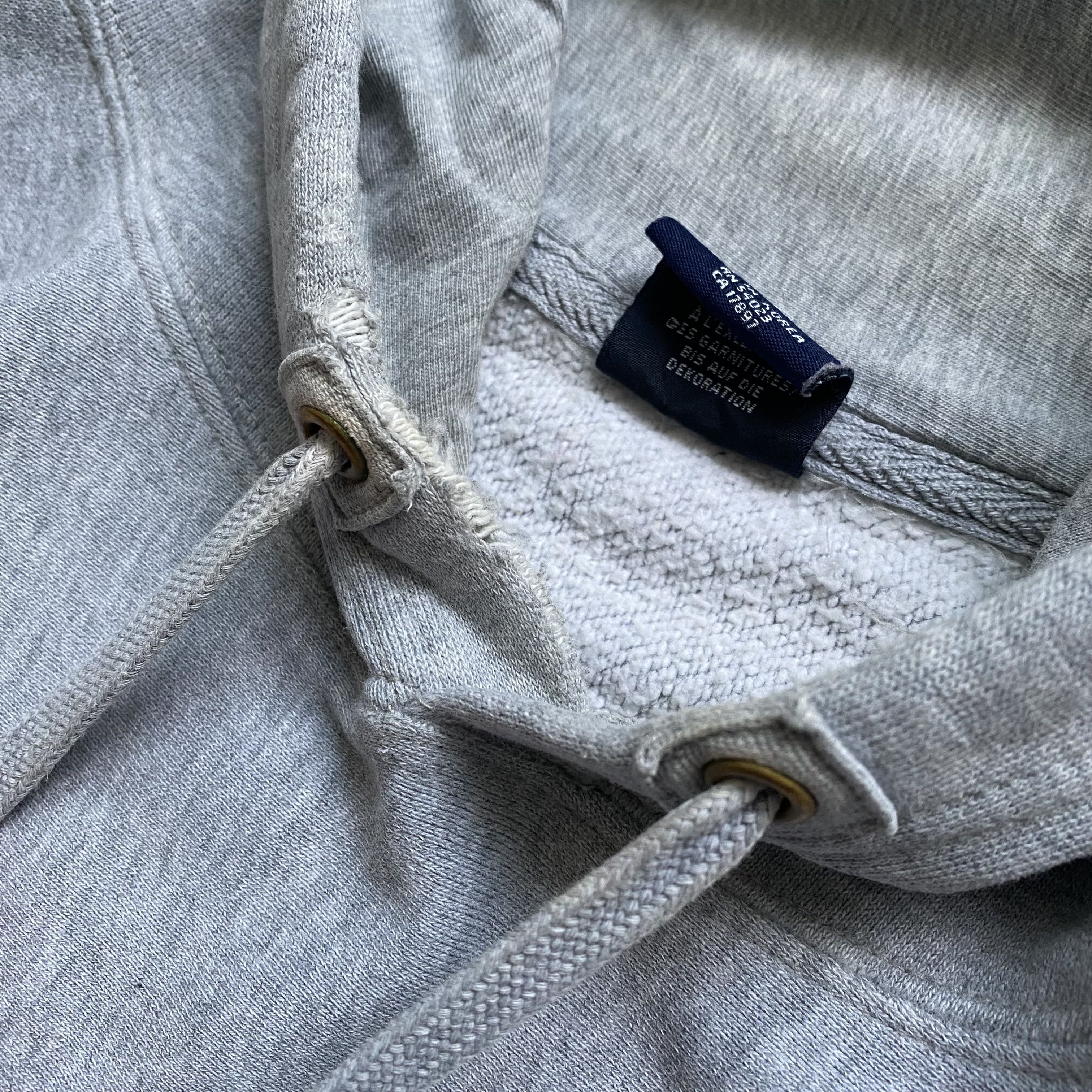 Gap Vintage Gap Boxy hoodie Center logo Distressed reverse weave Size US XL / EU 56 / 4 - 5 Thumbnail