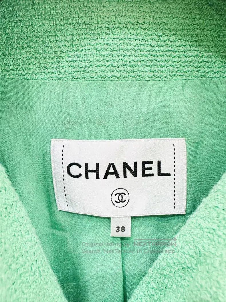 Chanel Chanel 20 Early Spring Station Series Multi-pocket Green J Size XS / US 0-2 / IT 36-38 - 2 Thumbnail