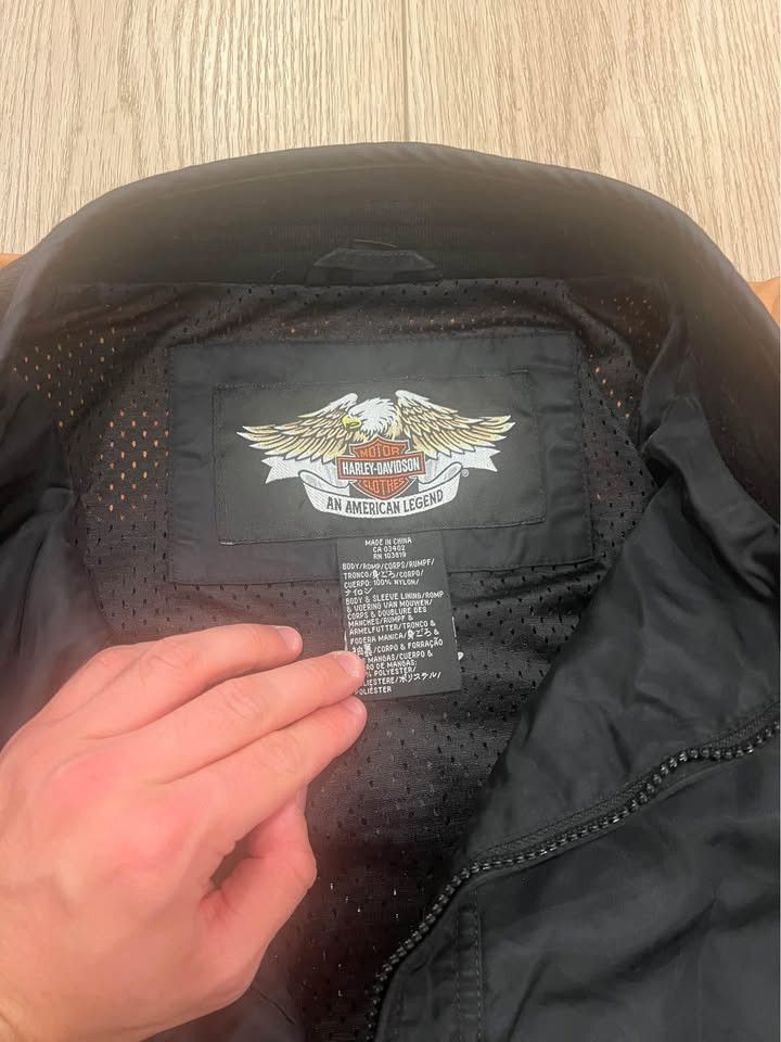 Harley Davidson Vintage Harley Davidson Riding Shield Nylon Bomber Jacket Size US L / EU 52-54 / 3 - 5 Thumbnail