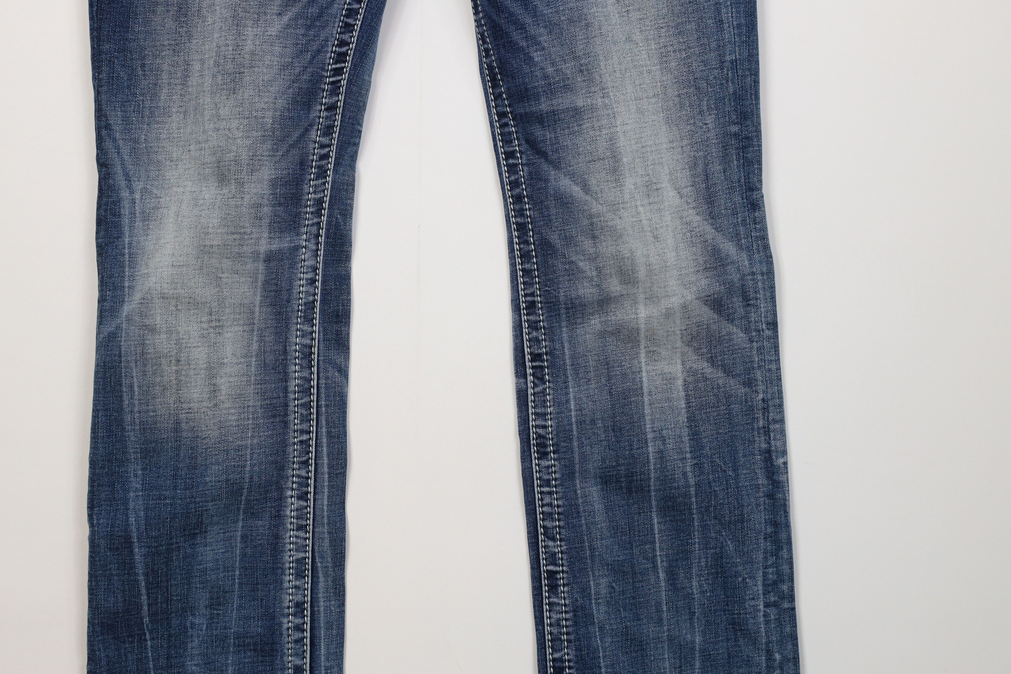 Miss Me Miss Me Mid Rise Straight Leg Jeweled Denim Jeans Stretch Size 28" / US 6 / IT 42 - 4 Thumbnail