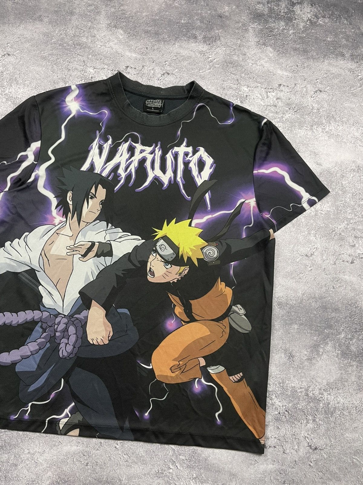 Anime Vintage 2002 Naruto Shippuden Sasuke Shonen Jump T-Shirt Size US L / EU 52-54 / 3 - 5 Thumbnail
