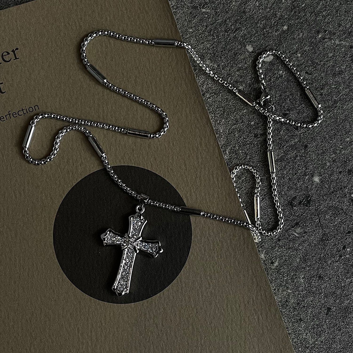 Other New Design STEAL! Y2K Chains Necklace Chain Size ONE SIZE - 2 Thumbnail