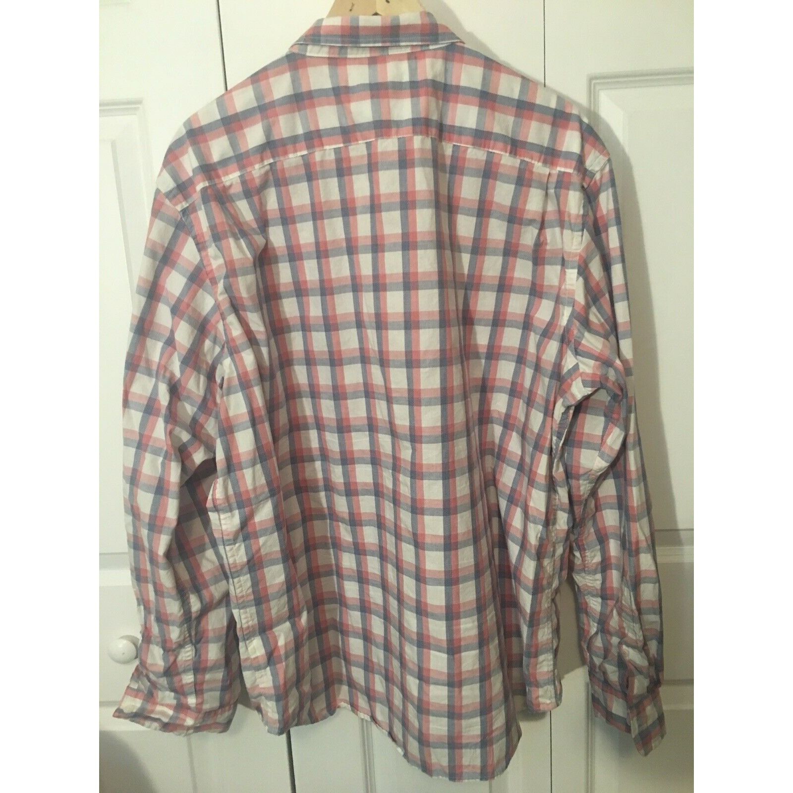 Old Navy Old Navy The Classic Shirt Sz XXL Pink/gray Plaid Mens Size US XXL / EU 58 / 5 - 5 Thumbnail