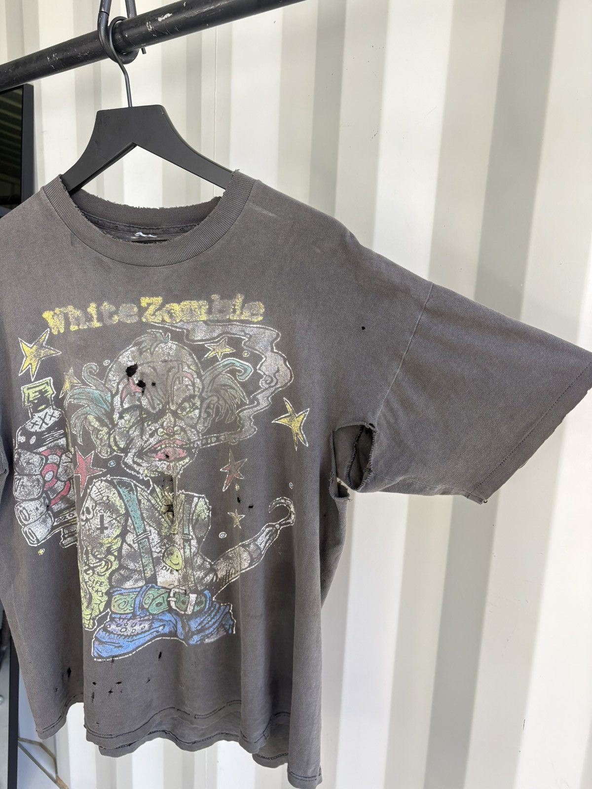 Band Tees Vintage White Zombie Freaks Shirt Faded Distressed GRUNGE Size US XL / EU 56 / 4 - 2 Thumbnail