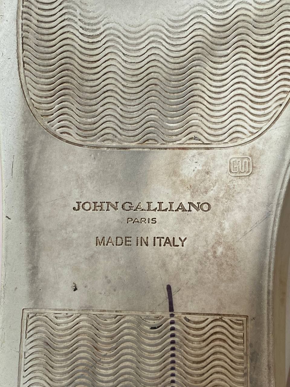 John Galliano John Galliano low top sneakers leather white casual Size US 11 / EU 44 - 10 Thumbnail