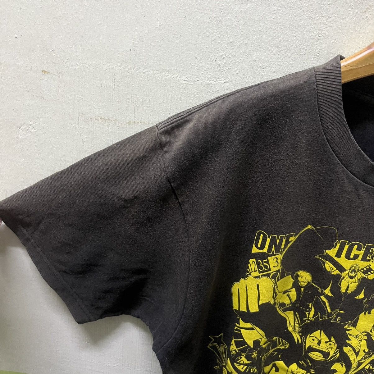 One Piece Sunfaded One Piece StrawHat Crew Gold Film Tees Size US M / EU 48-50 / 2 - 3 Thumbnail