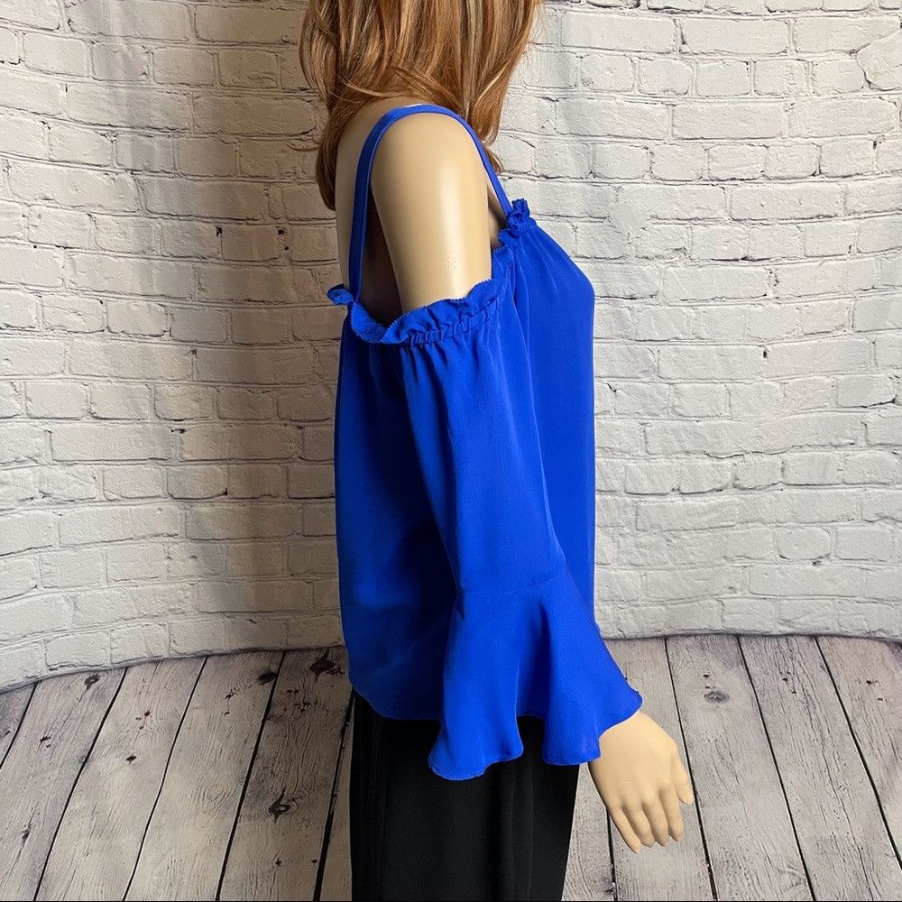 J.Crew J. Crew Blue Silk Ruffle Silk Cold Shoulder Blouse Size XS / US 0-2 / IT 36-38 - 5 Thumbnail