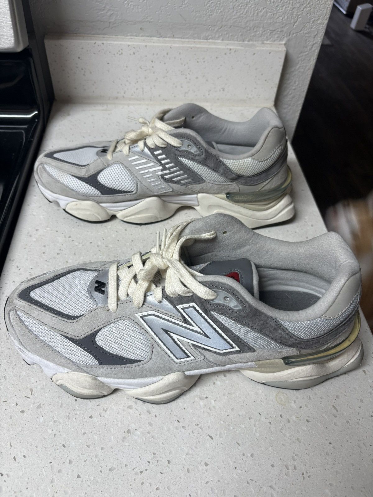 New Balance NB 9060 Size US 13 / EU 46 - 6 Thumbnail