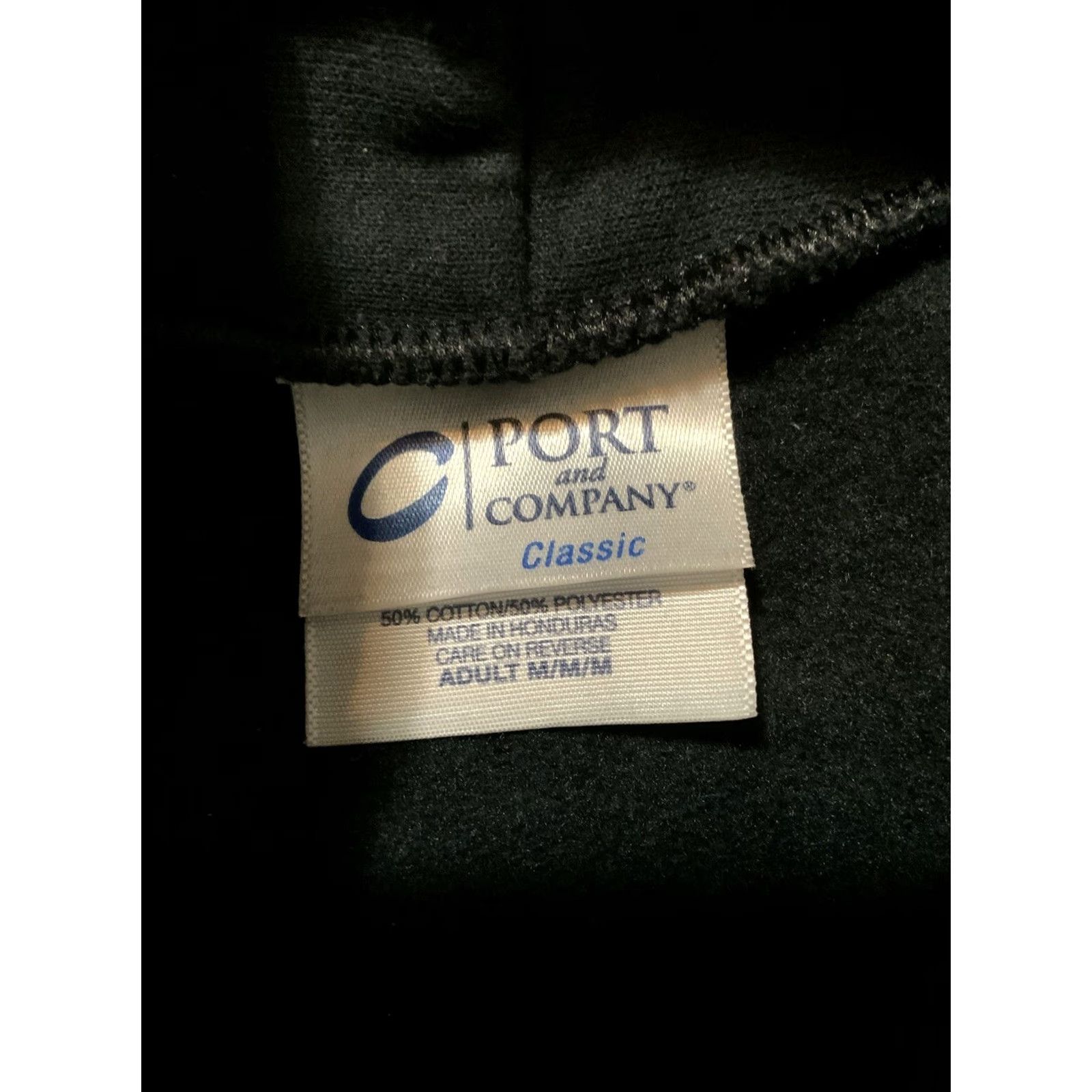 Port & Company VINTAGE Deidra & Laney Rob A Train Netflix Comedy Drama Crime Film Zip Hoodie Sz.M Men Black Full Zip Size M Size US M / EU 48-50 / 2 - 6 Thumbnail