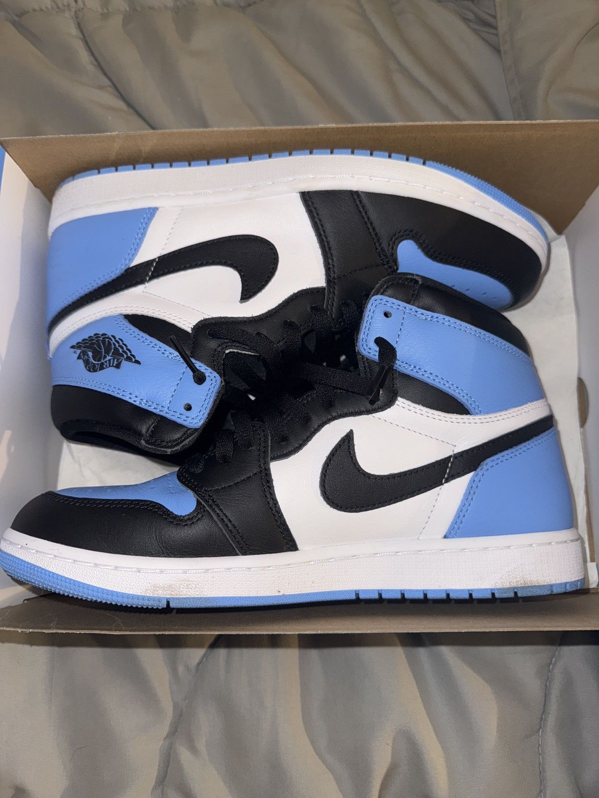 Nike Jordan 1 UNC High Top Size US 10 / EU 43 - 1 Thumbnail