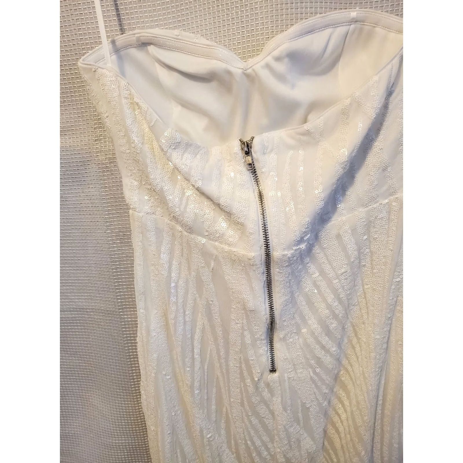 Vintage VINTAGE Love & Lemonade Gown Dress Mermaid Sequin White Strapless Long Formal Slit Womens L Side Slip Size L / US 10 / IT 46 - 6 Thumbnail