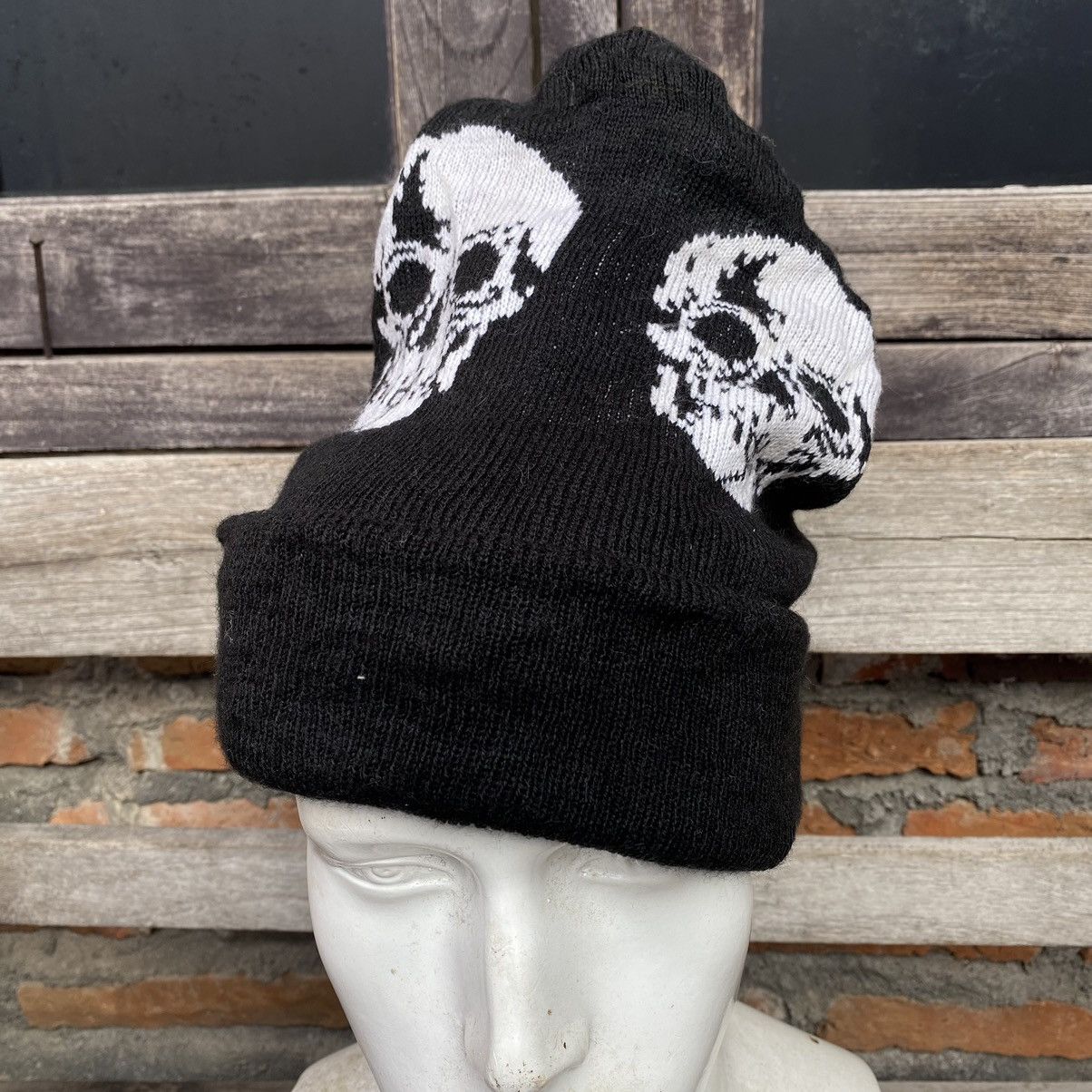 If Six Was Nine × Japanese Brand × Le Grande Bleu (L.G.B.) SKULLISM BY HOLYWOOD TERROR BEANIE HATS Size ONE SIZE - 2 Thumbnail
