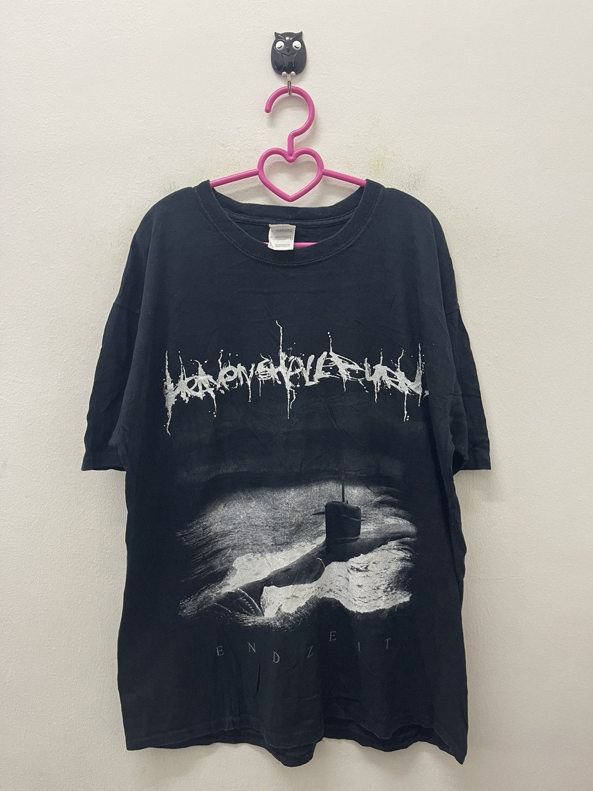 image of Band Tees x Rock Band Heaven Shall Burn Endzeit Band Tee in Black, Men's (Size Large)