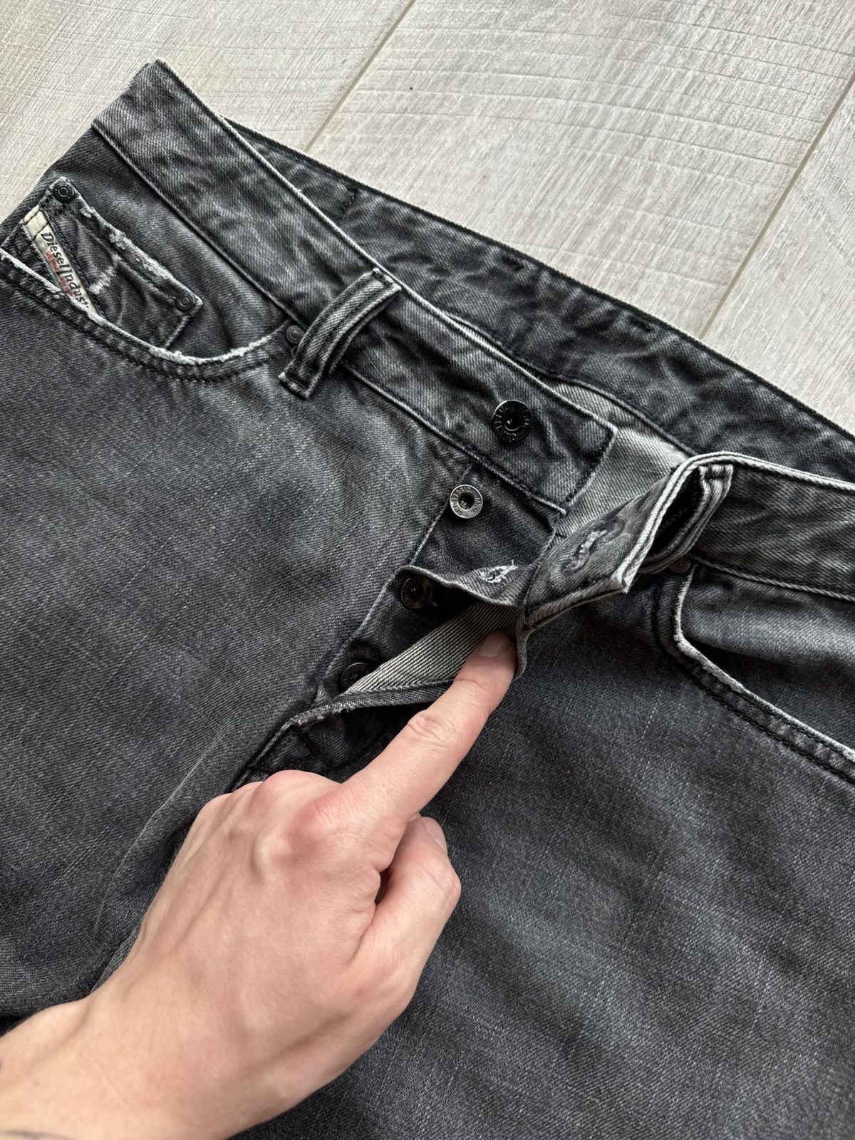 Diesel Diesel Biker Paint Drip Slim Fit Distressed Jeans Denim Size US 31 - 8 Thumbnail