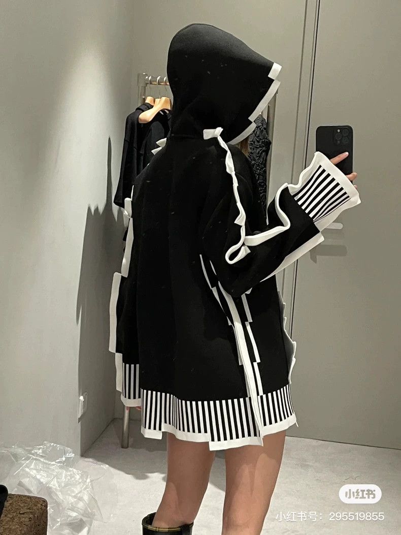 Loewe Loewe Pixely shirt with pixel hat Size US XL / EU 56 / 4 - 9 Thumbnail