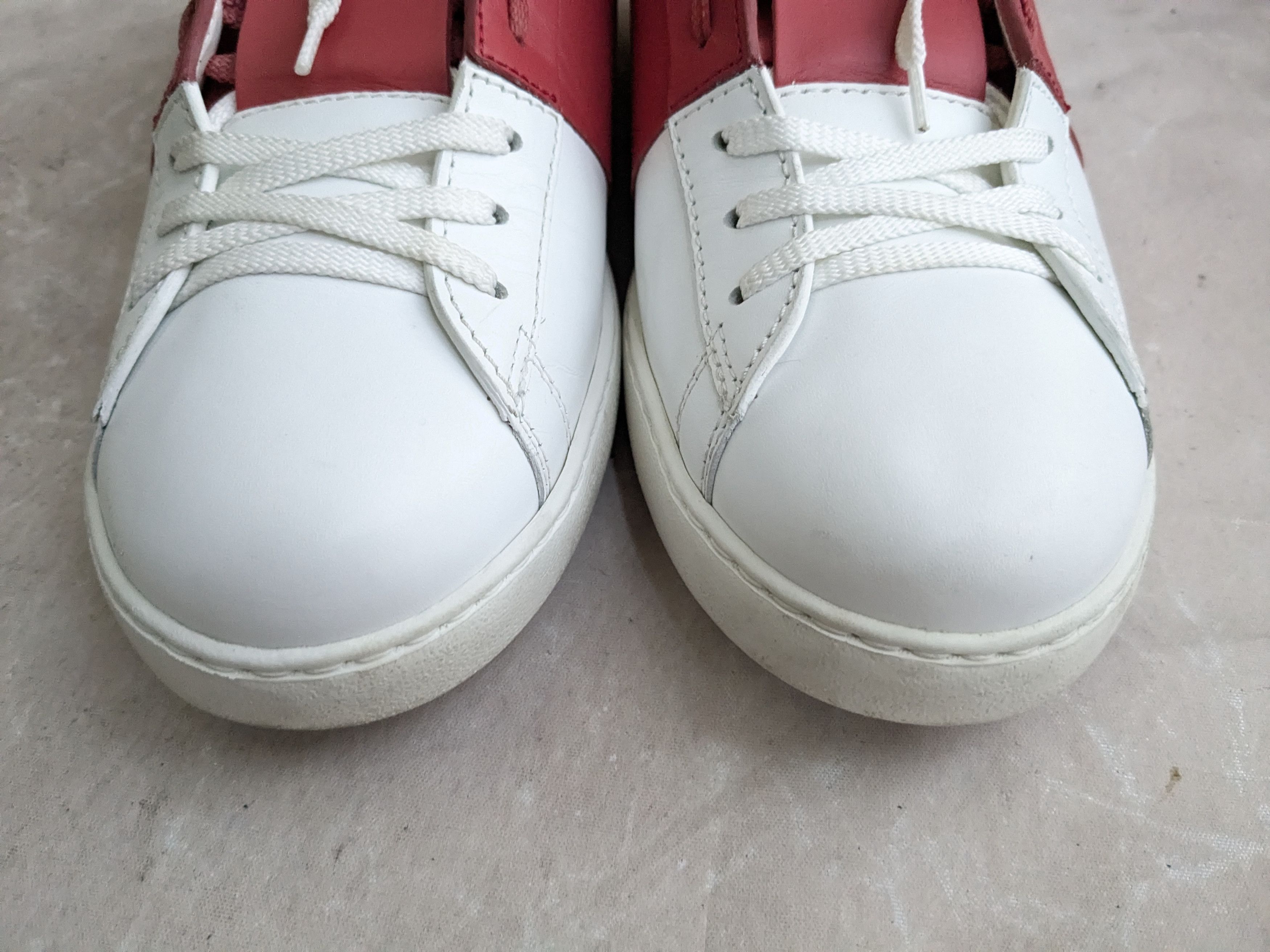 Valentino Valentino Rockstud Sneakers 9 42 Red White Low Tops Size US 9 / EU 42 - 4 Thumbnail