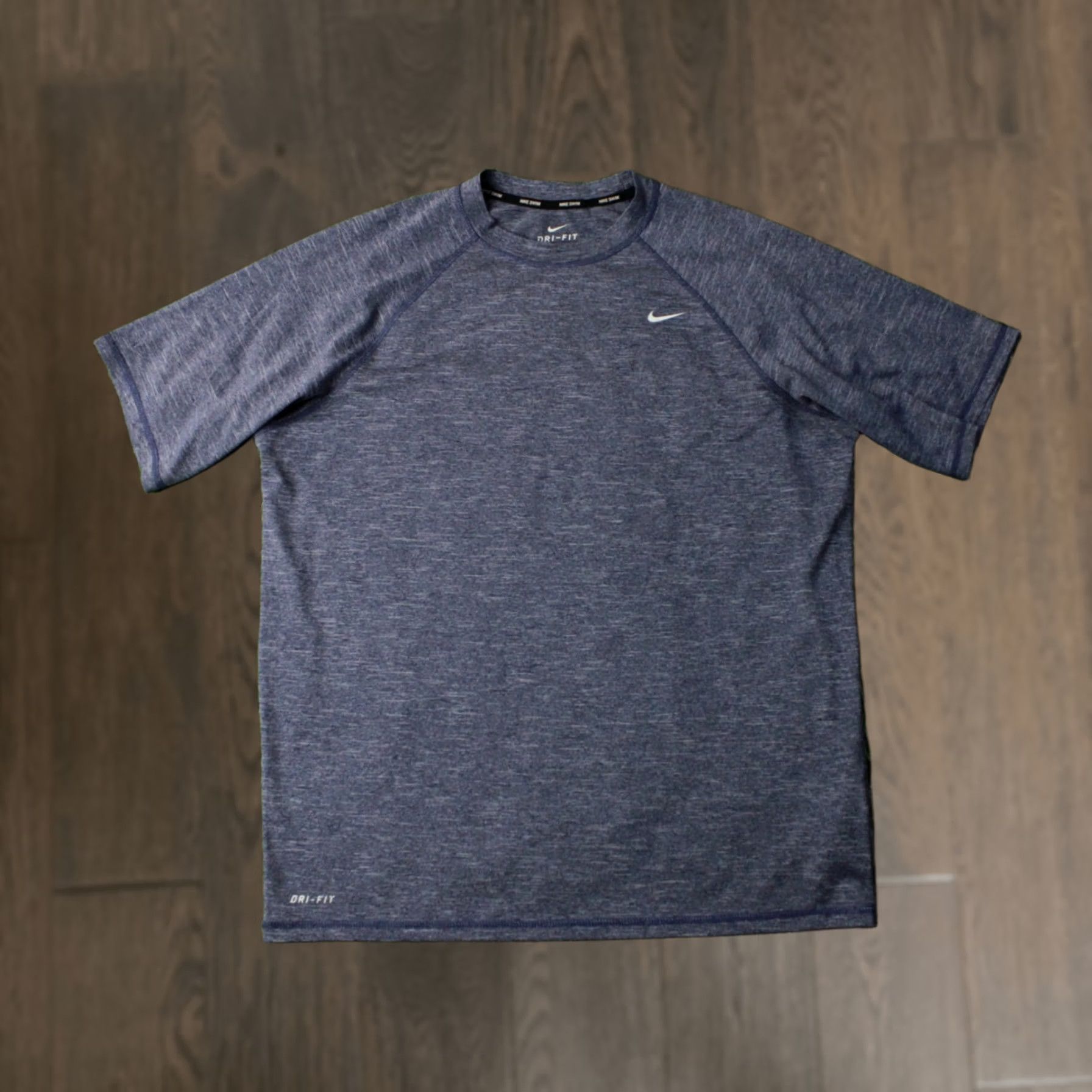 Nike NIKE Swim Dri-Fit Shirt Short Sleeve T-Shirt Jersey Mens L Blue 2019 Nike Swim Dri-Fit Shirt Pattern Solid Size US L / EU 52-54 / 3 - 1 Thumbnail