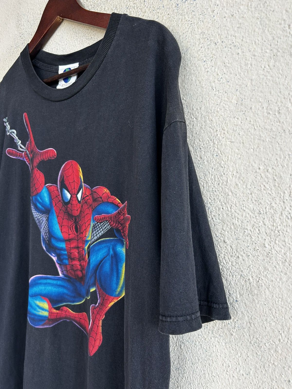 Universal Studios Vintage Universal Studios Spiderman Tshirt Size US L / EU 52-54 / 3 - 4 Thumbnail
