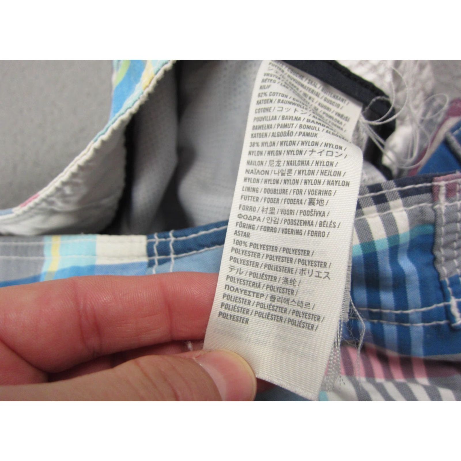 Abercrombie & Fitch Abercrombie & Fitch Shorts Mens Small Blue White Plaid Board Swim Trunks Size US 29 - 6 Thumbnail