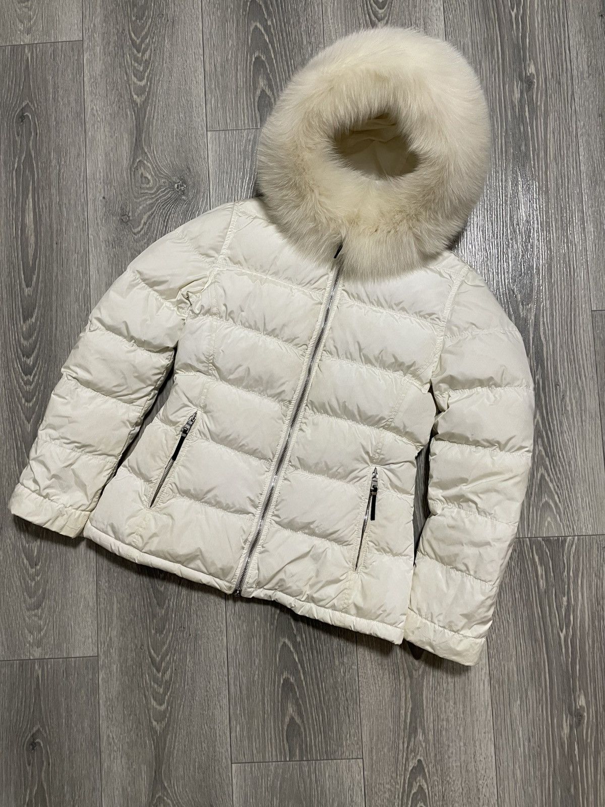 Prada Rare! Vintage Prada White Nylon Down Jacket Fox Fur Size S / US 4 / IT 40 - 1 Thumbnail