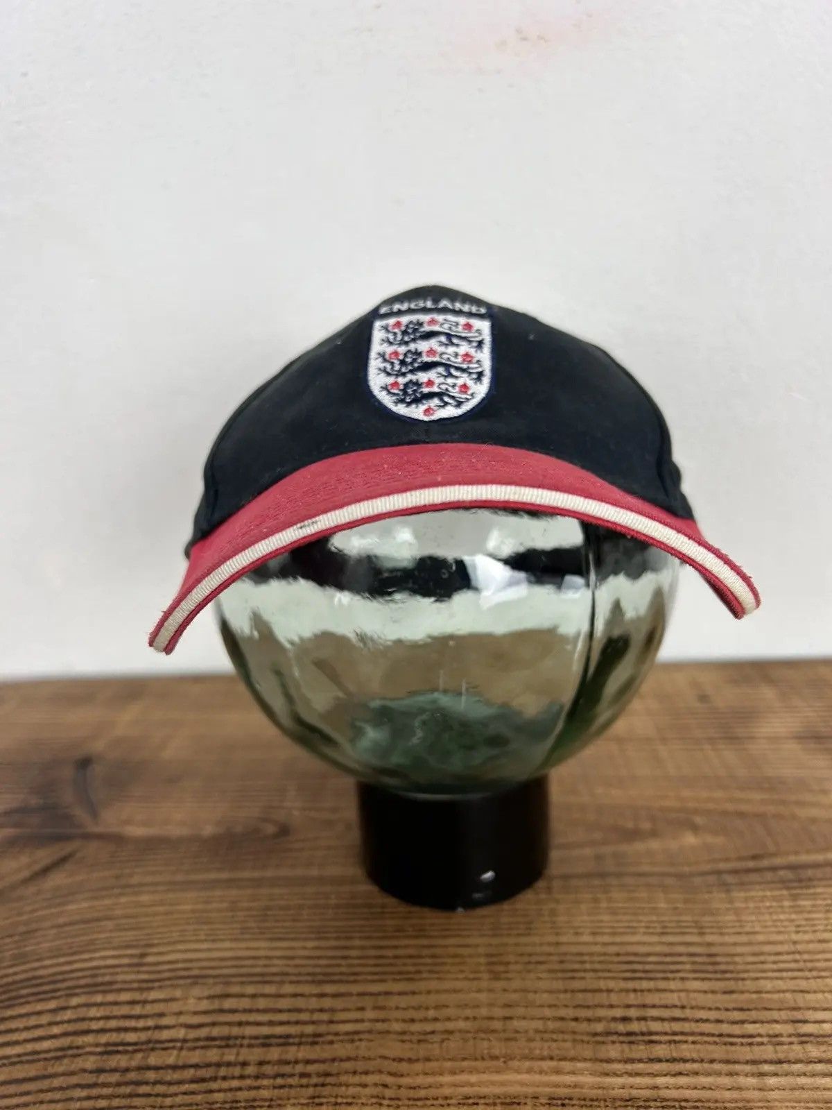 Umbro 00s Vintage Umbro x England Soccer Team Hat Cap Size ONE SIZE - 7 Thumbnail
