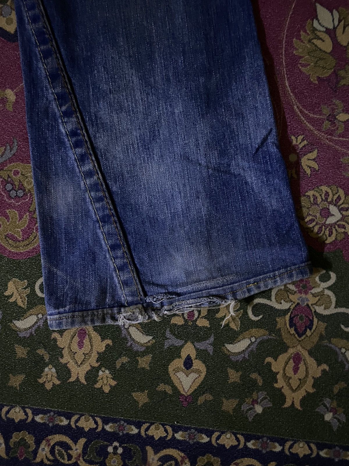 Jean × True Religion 🔥FLARE🔥TRUE RELIGION Flare Distressed Denim Size US 33 - 5 Thumbnail