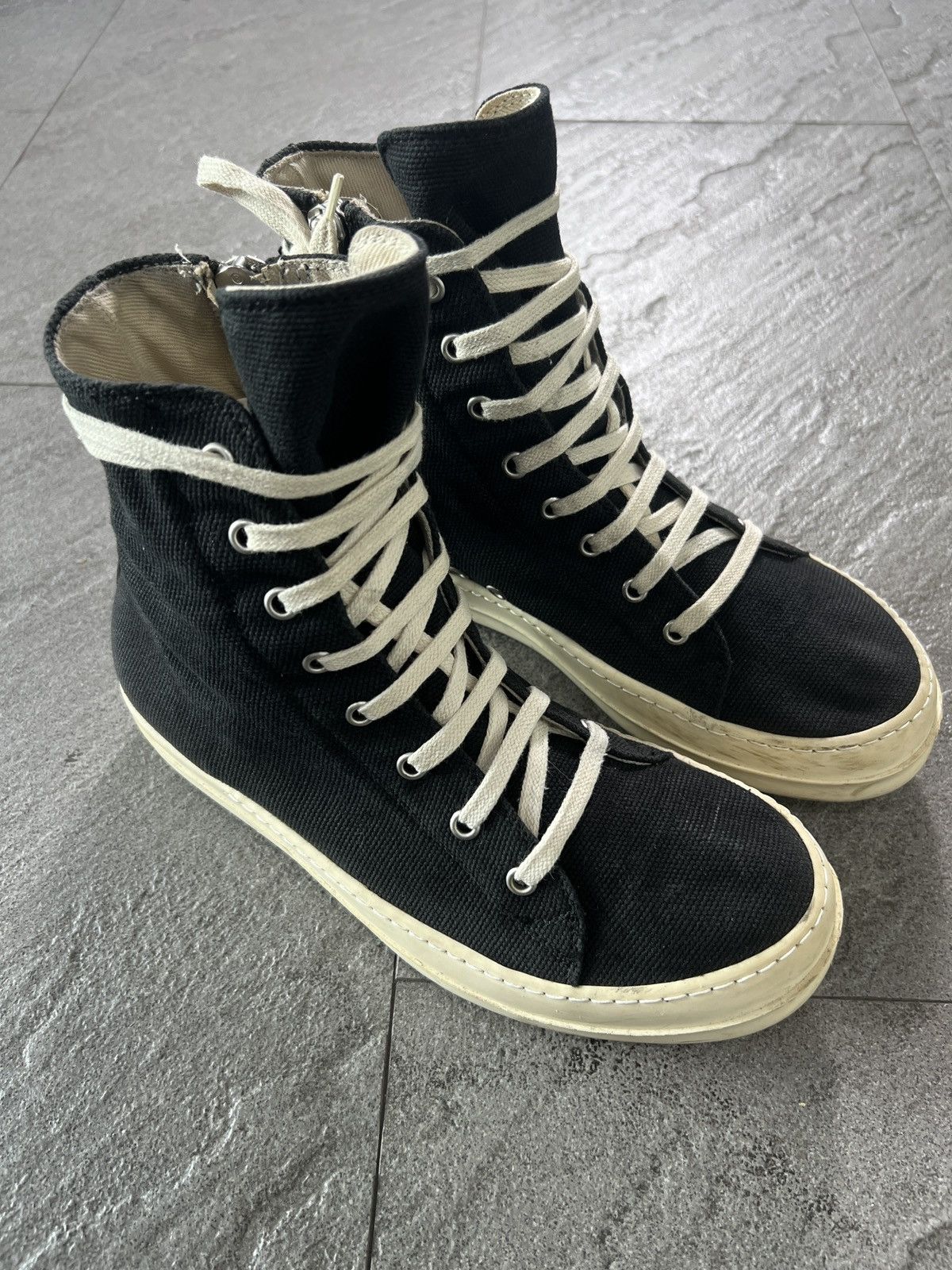 Rick Owens Drkshdw Rick Owens DRKSHDW Ramones High Canvas Black EU39.5 Size US 9.5 / IT 39.5 - 3 Thumbnail