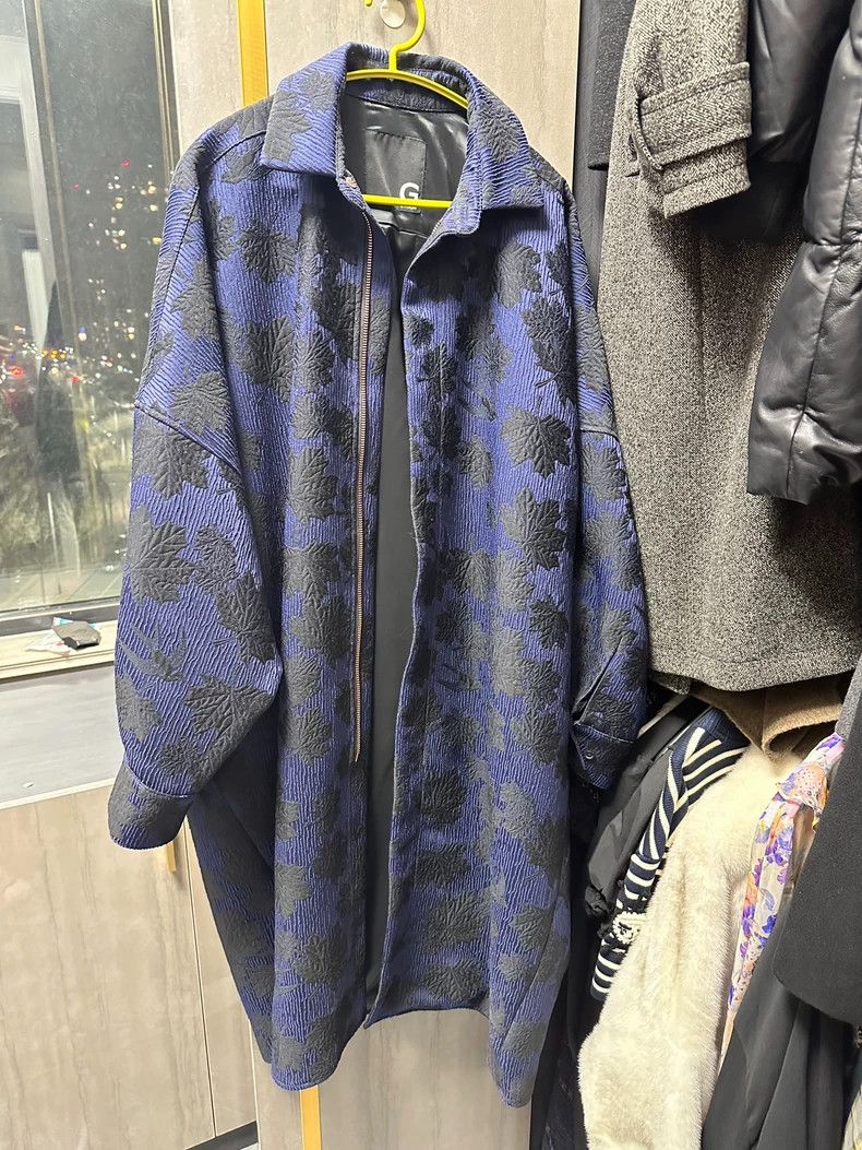 Givenchy Givenchy Long Embroidered Coat - dmc Size US M / EU 48-50 / 2 - 1 Thumbnail