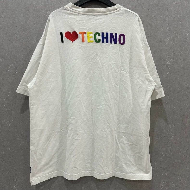 Balenciaga Balenciaga Colored Letter Back White Short Sleeve Size US S / EU 44-46 / 1 - 1 Thumbnail