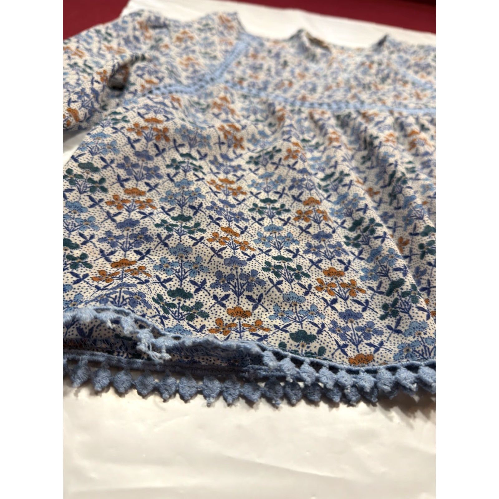 Vintage Holding Horses Blouse Women's Sz 8 Cropped Blue Floral Lace Crochet Long Sleeve Bohemian V Neck Top Size M / US 6-8 / IT 42-44 - 7 Thumbnail