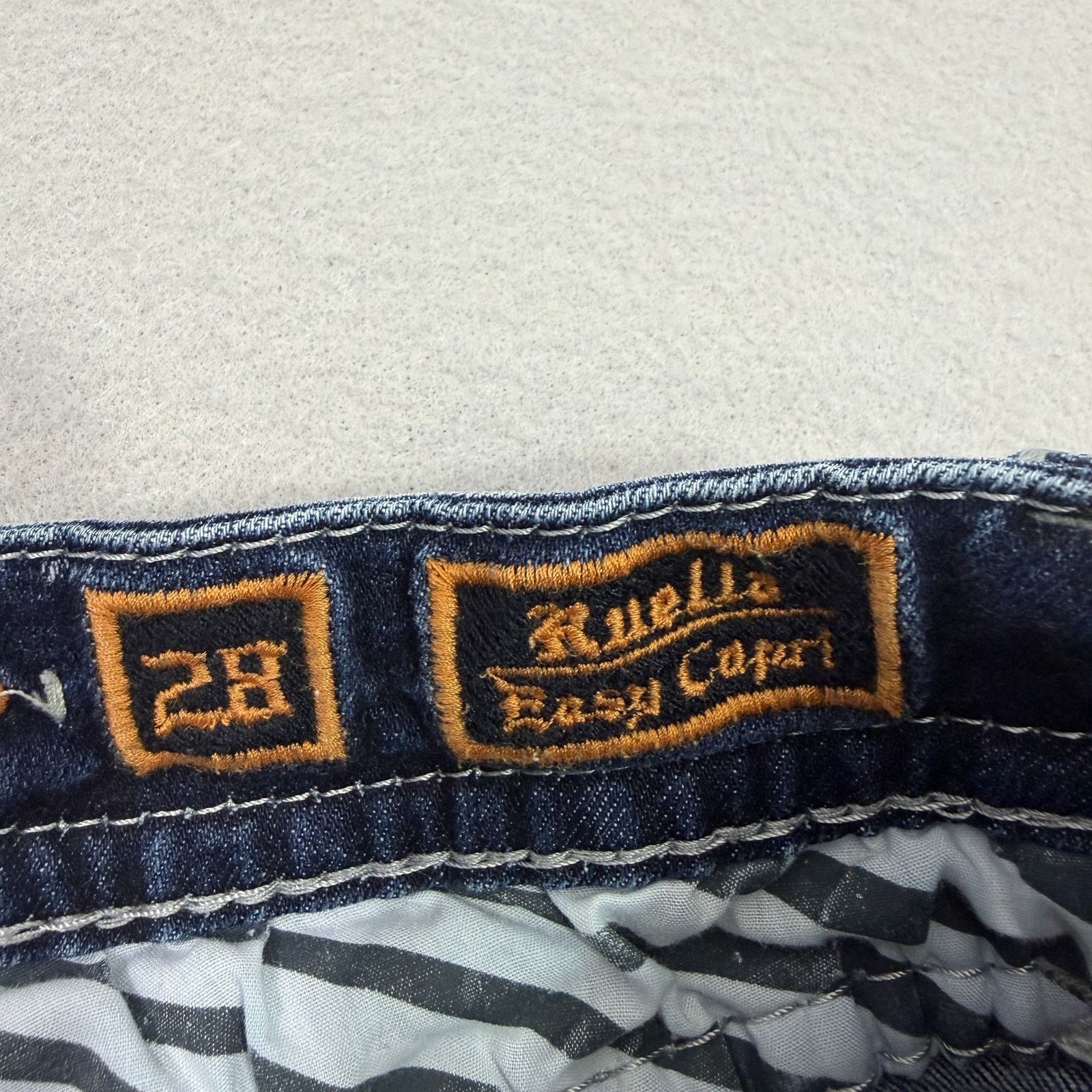 Rock Revival Rock Revival Ruella Easy Capri Jeans Womens 28 (Fits 28x25) Size 28" / US 6 / IT 42 - 6 Thumbnail