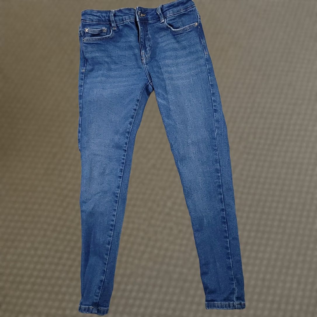 Zara Zara Jeans Women's 6 Denim Medium Wash Cropped Mid-Rise Skinny Blue 5-Pocket Size 28" / US 6 / IT 42 - 1 Thumbnail