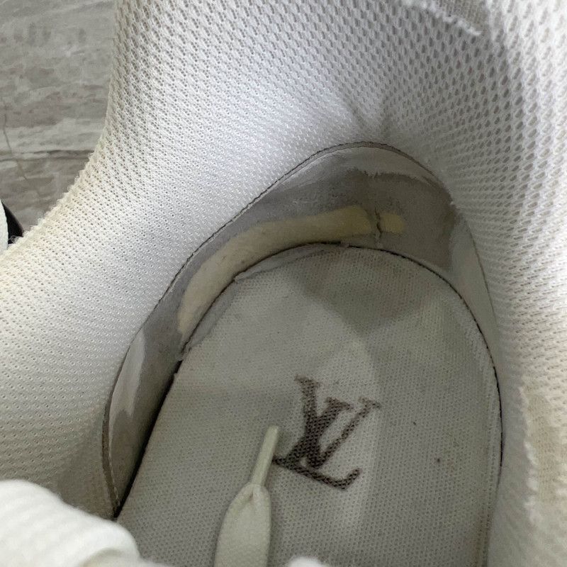 Louis Vuitton Louis Vuitton Trainer Panda Low Top Sneakers -2505 Size US 6 / IT 36 - 7 Thumbnail