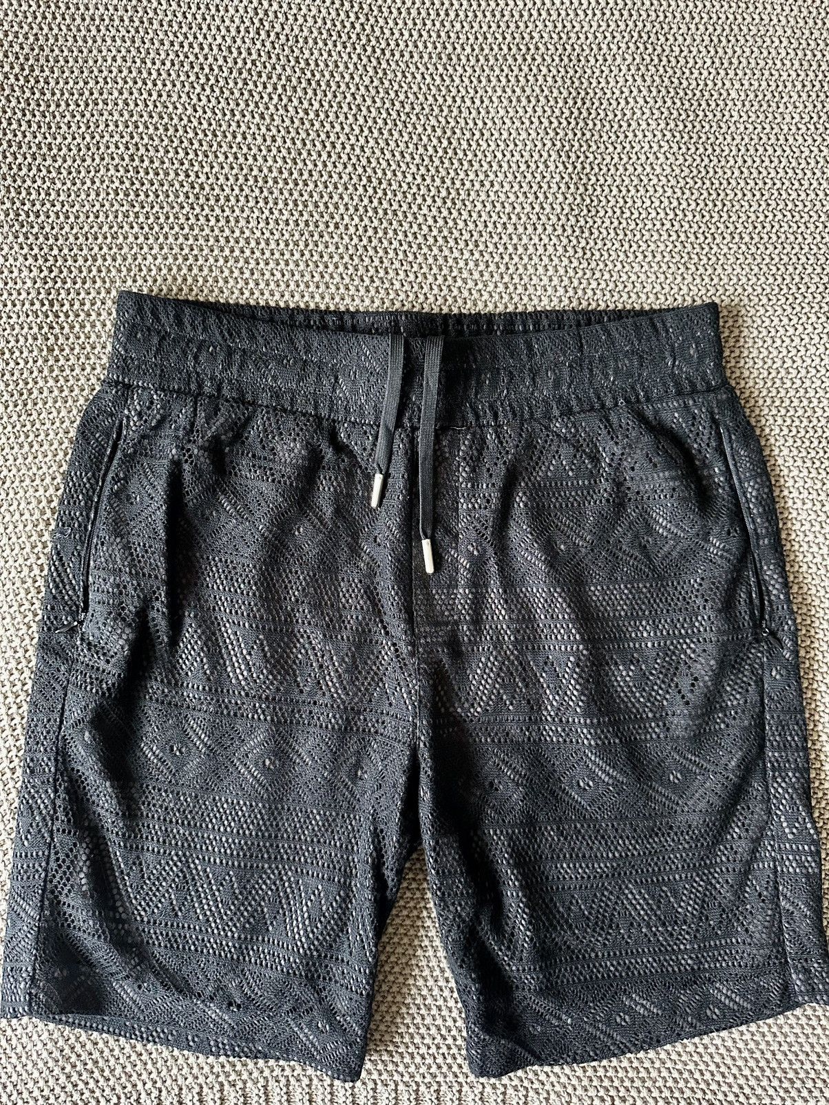 Maniere De Vior Black Lace Knitted Shorts Size US 32 / EU 48 - 5 Thumbnail