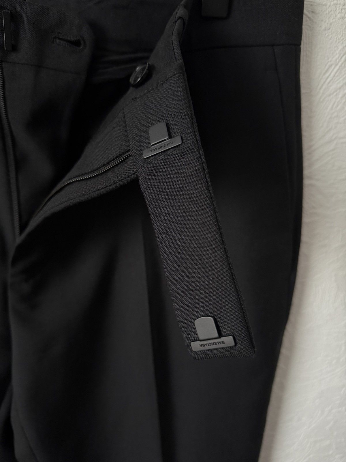 Balenciaga FW2014 Slim-Fit Pleated Suit Trousers Size US 28 / EU 44 - 8 Thumbnail