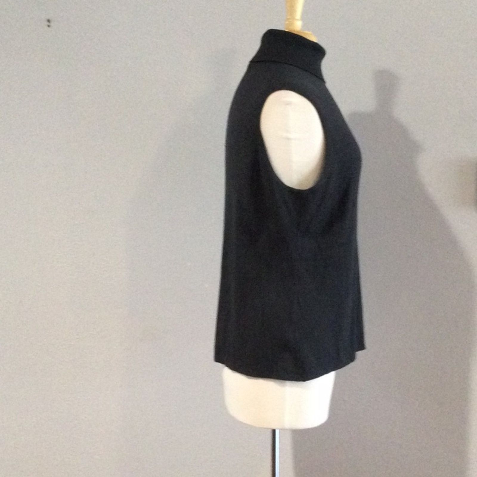 Chicos Chico's Dark Gray Turtleneck Sleeveless Top Size 3/XL/16 Size XL / US 12-14 / IT 48-50 - 5 Thumbnail