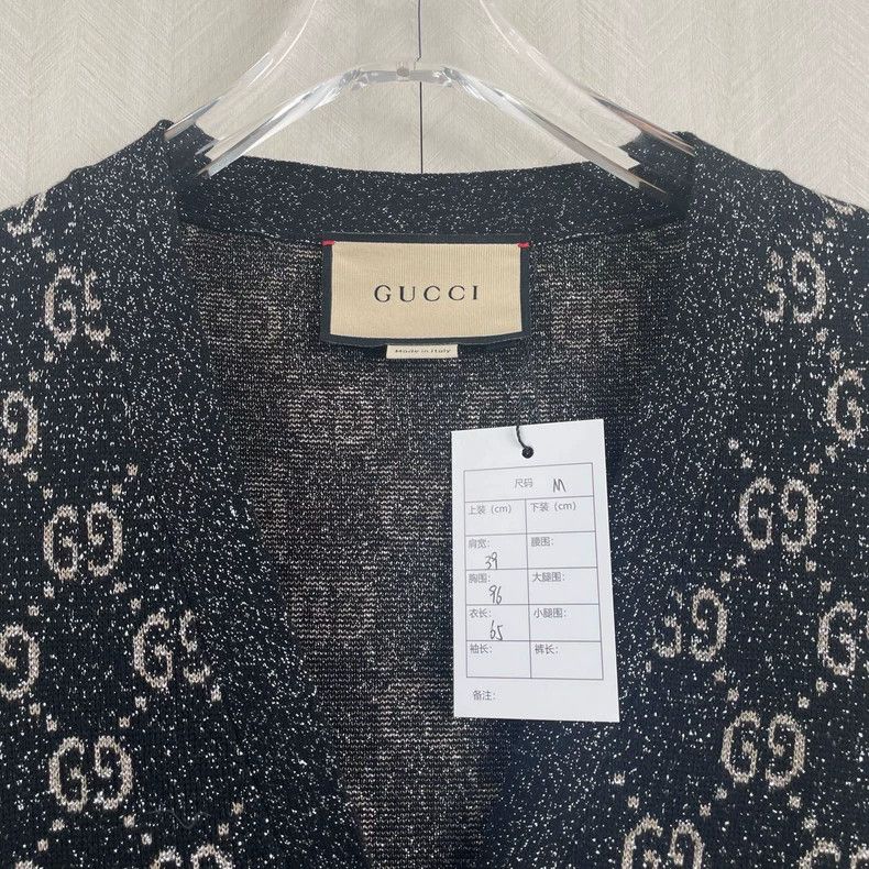 Gucci GucciDouble G full-print gold silk cardigan sweater 2503-Ne Size US M / EU 48-50 / 2 - 2 Thumbnail