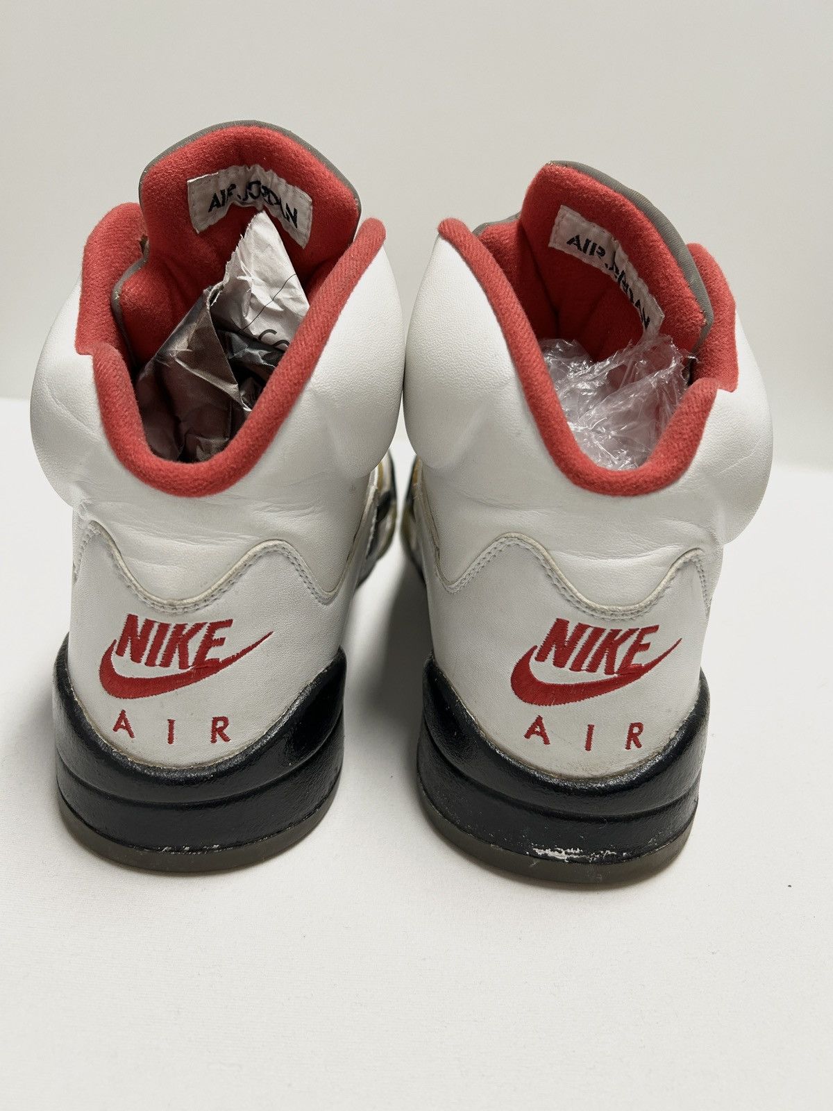 Jordan Brand OG 1999 Fire Red 5 Size US 9.5 / EU 42-43 - 4 Thumbnail