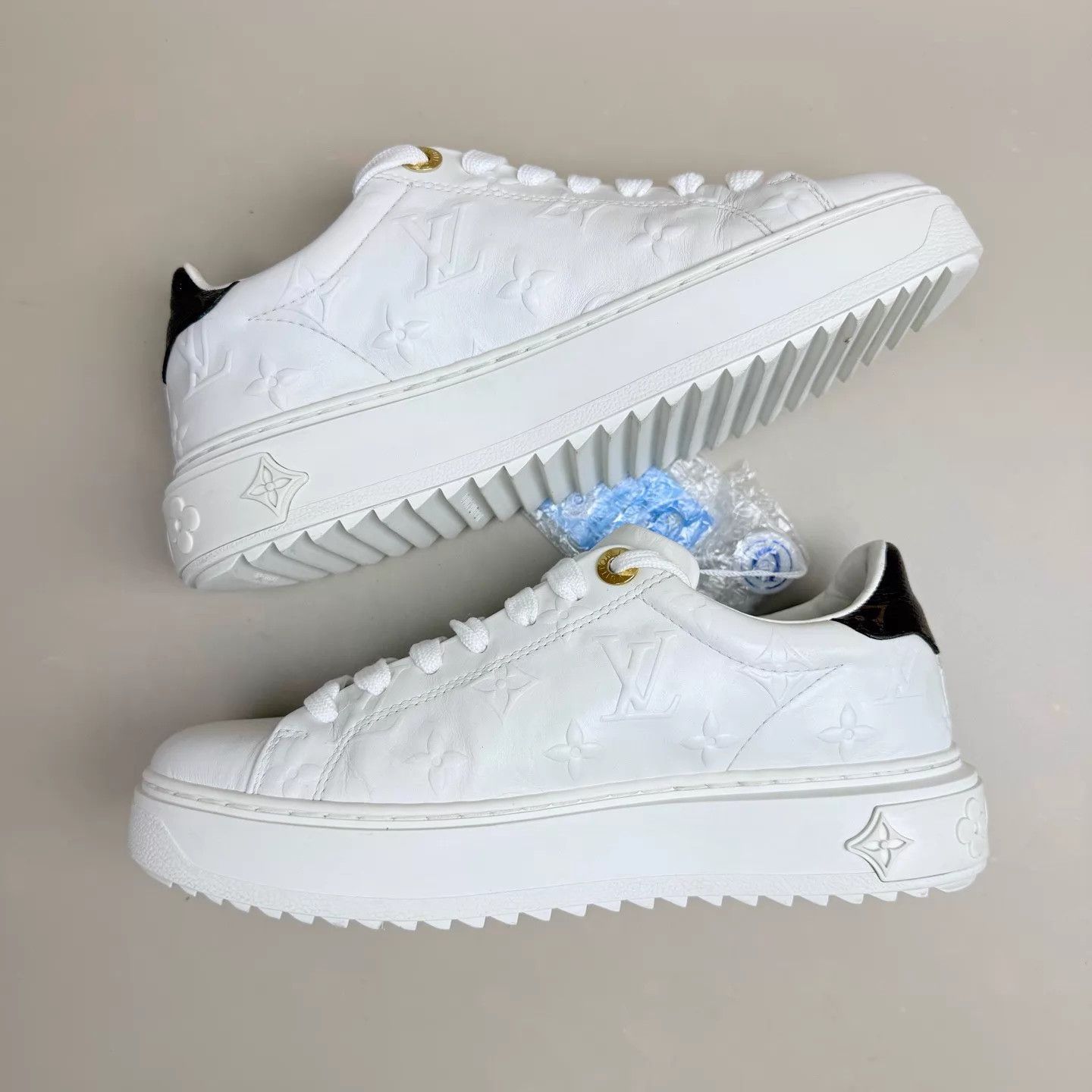 Louis Vuitton LV Monogram White Brown Platform Shoes 99 New 35.5 Size US 5 / IT 35 - 6 Thumbnail