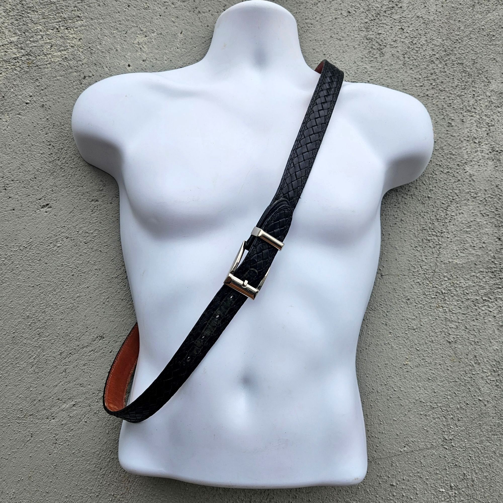 Bragano Bragano Black Woven Leather Belt Mens Made in Canada XL 41–4 Size 42 - 1 Thumbnail