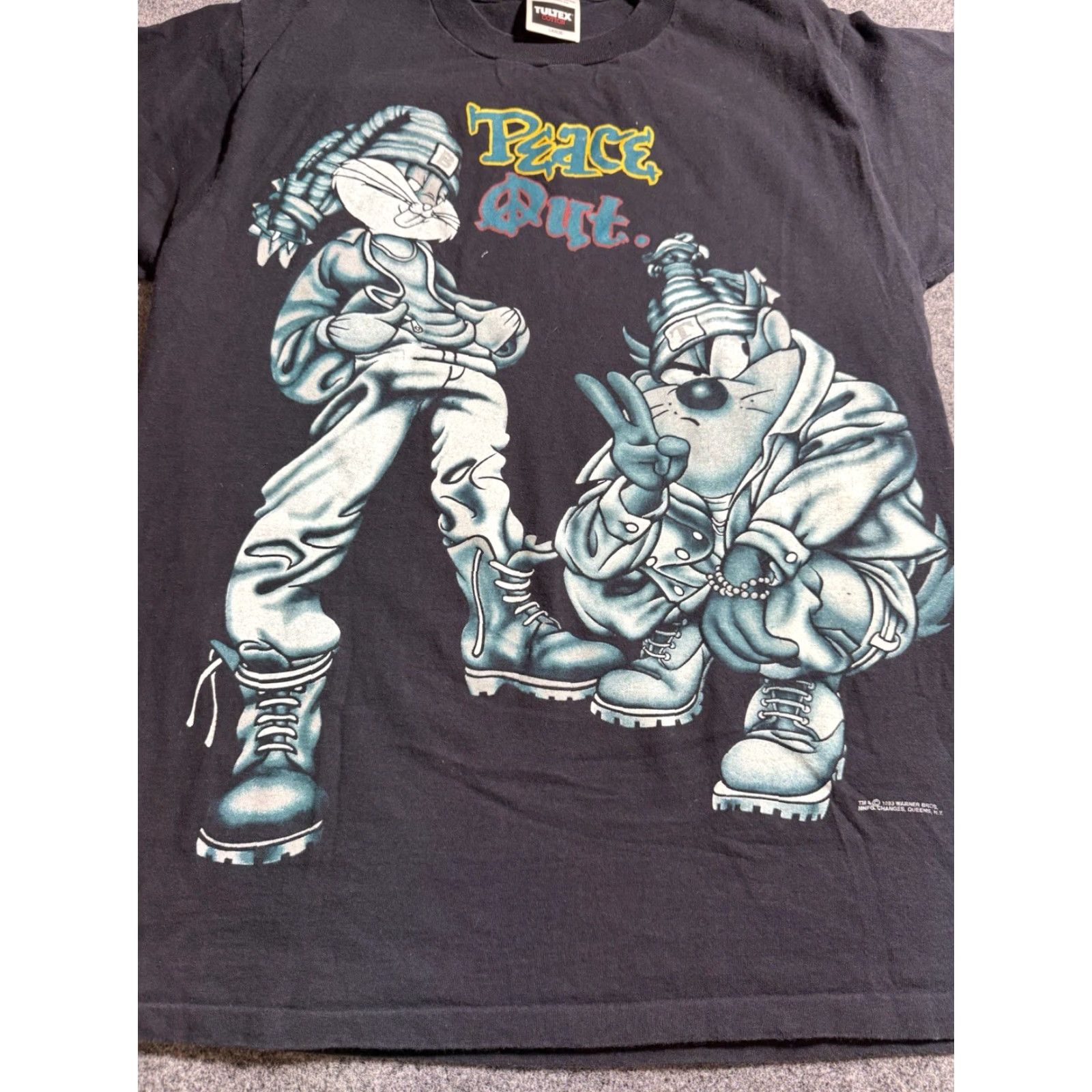 Vintage VINTAGE Warner Bros Bugs Bunny T Shirt Black 1990s Single Stitch Size L Mens 90s Cartoon Hip Hop Peace Out T Shirt Size US L / EU 52-54 / 3 - 7 Thumbnail