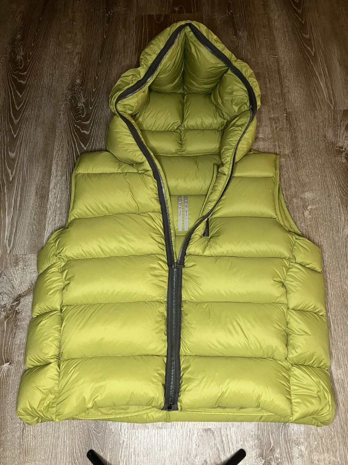 Rick Owens Rick Owens Acid Green Sealed Puffer Vest Size US L / EU 52-54 / 3 - 1 Thumbnail