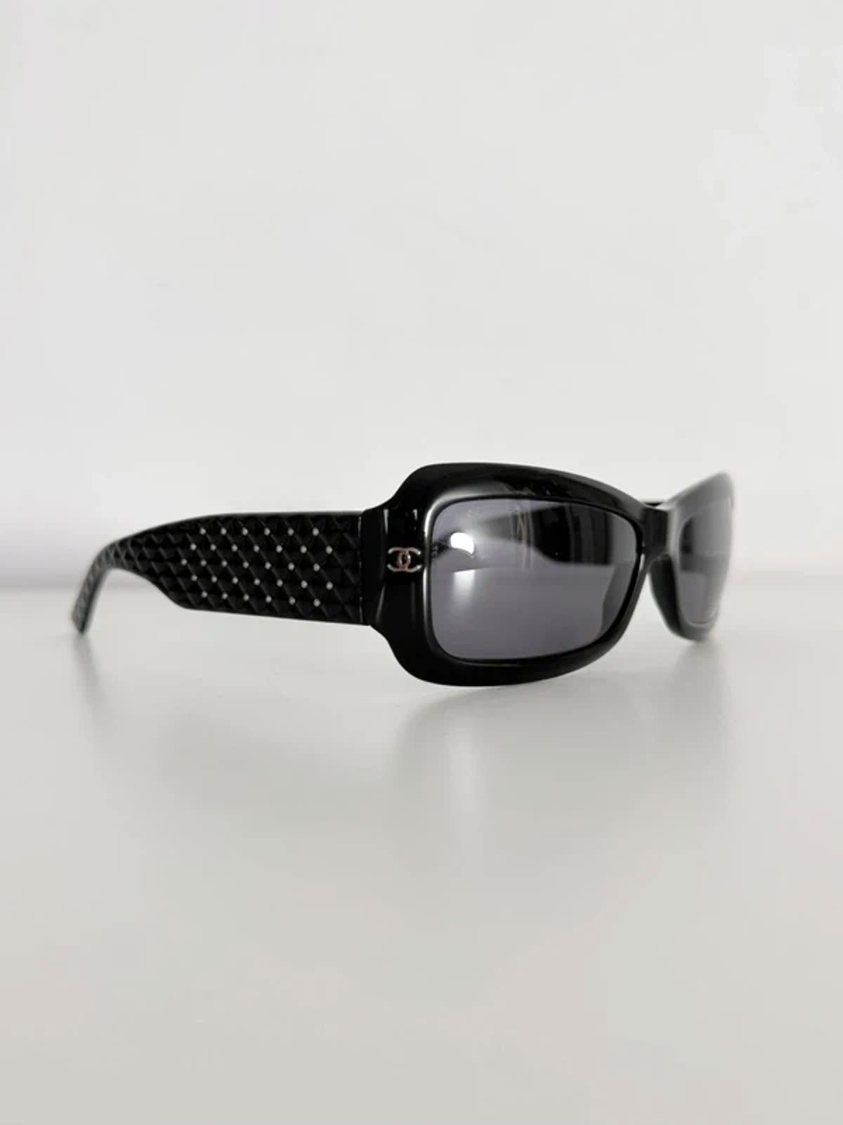 Chanel Chanel sunglasses Size ONE SIZE - 2 Thumbnail