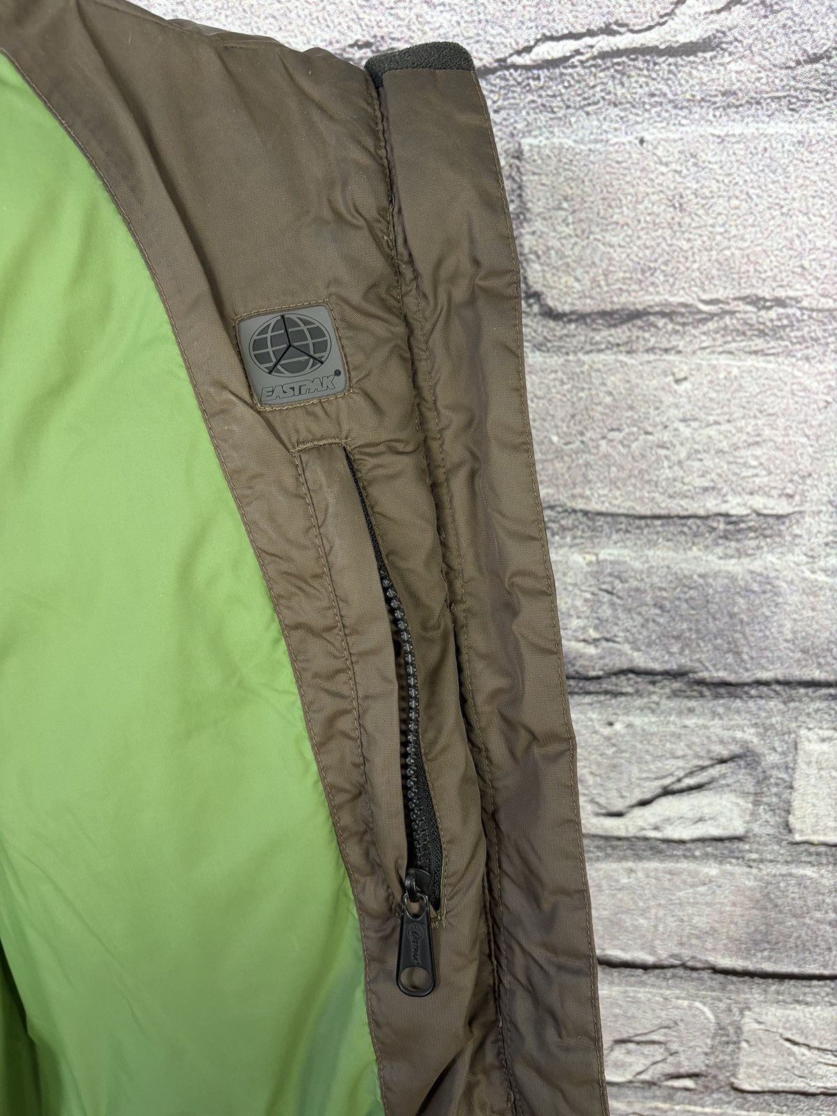 Eastpak Vintage very rare down Jacket Eastpak Usa Size US L / EU 52-54 / 3 - 9 Thumbnail